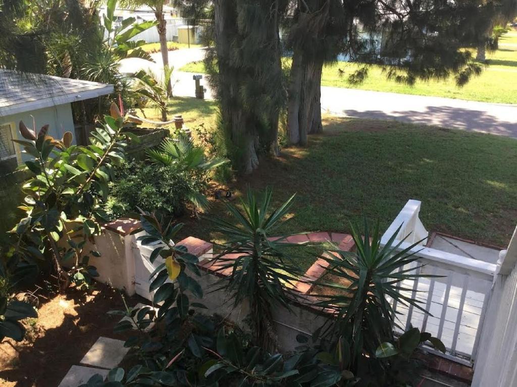 Spacious Beach House Unit,Beautifully Furnished 2 Bed 2Bath./2Min.Walk To Beach 克利尔沃特 外观 照片